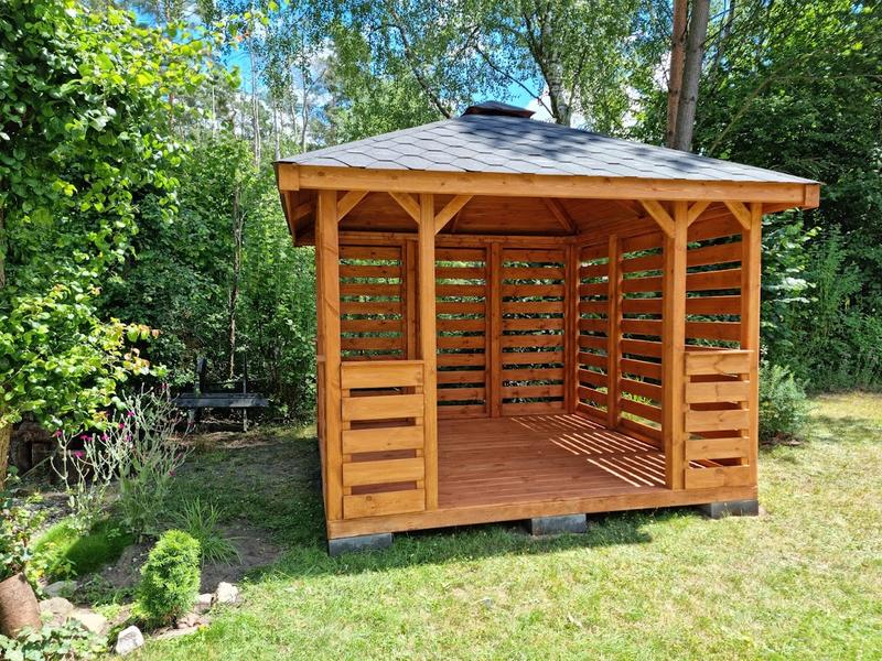 Aranżacja altany ogrodowej