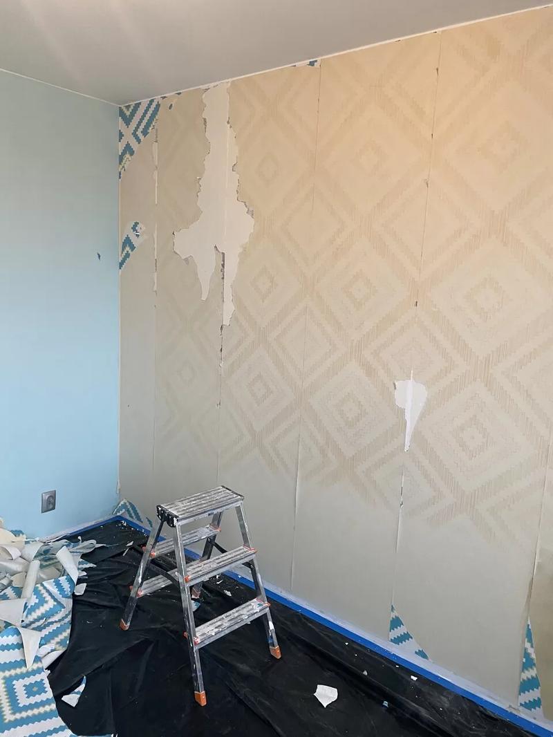 Metody zrywania tapety