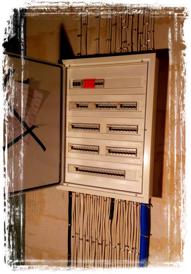 Koszt montażu rozdzielni elektrycznej