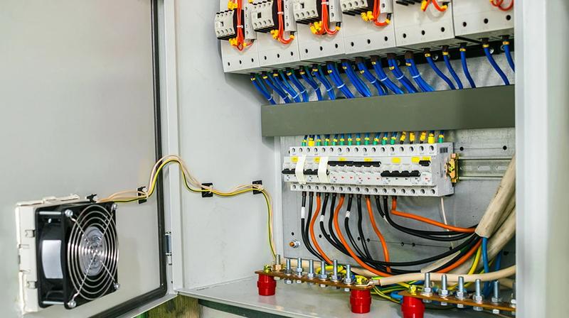 Montaż rozdzielni elektrycznej krok po kroku